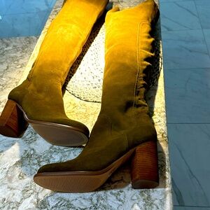 Kelsi Dagger Brooklyn